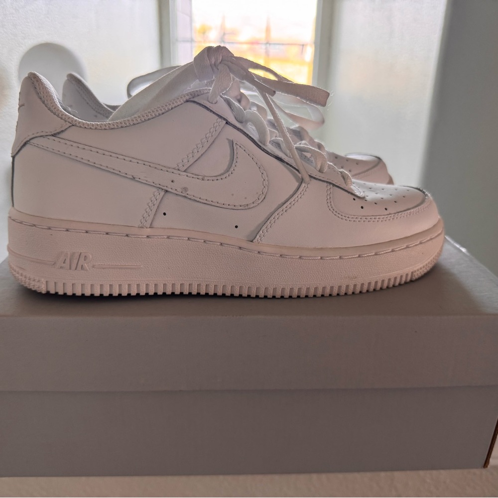 Kids White Nike Sneakers